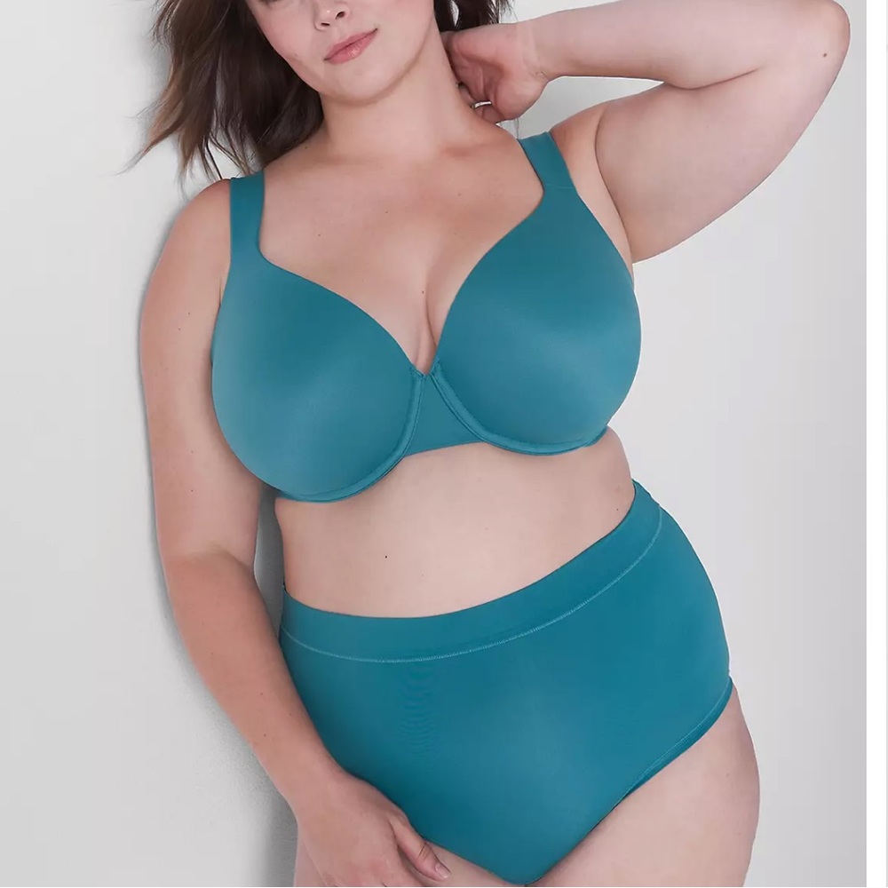 [Cacique] Comfort Luxe Lightly Lined Full Coverage Bra in Hydro- 46C
